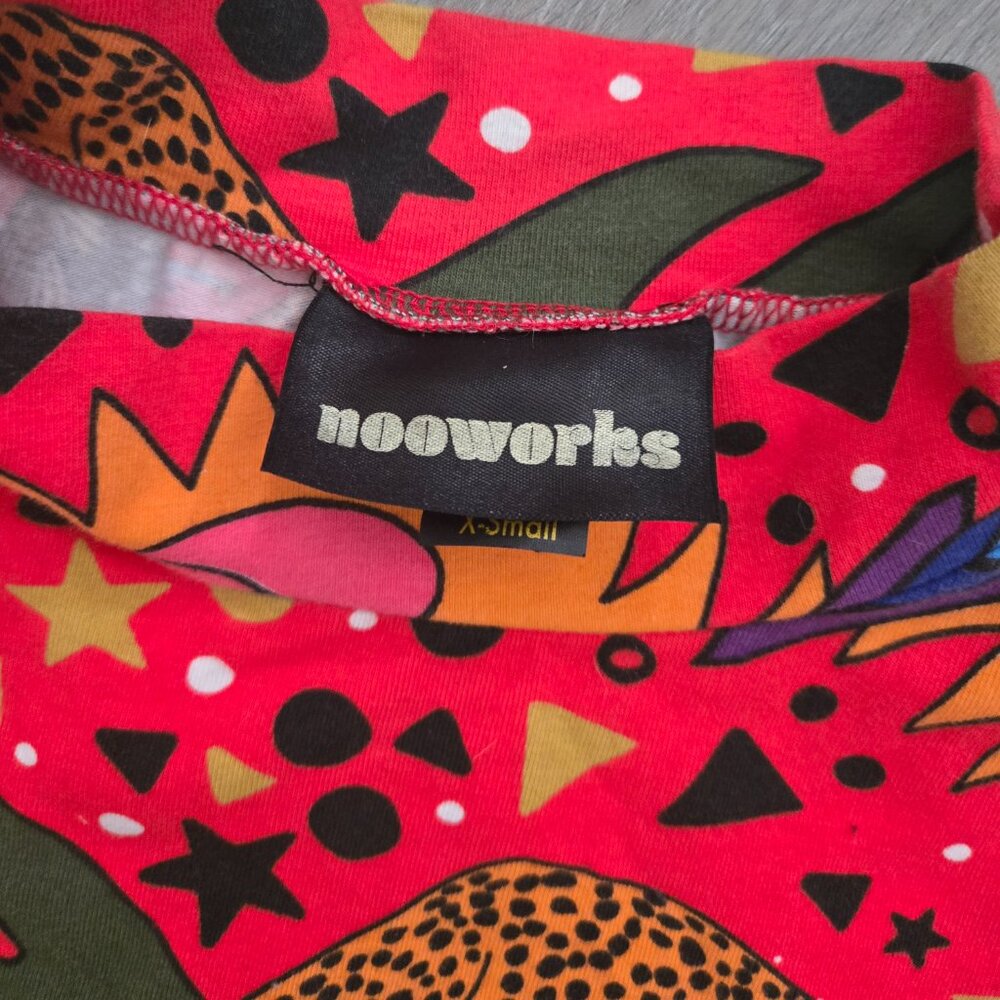 Nooworks Tiger Pride Mock Neck T-Shirt - Picture 3 of 4